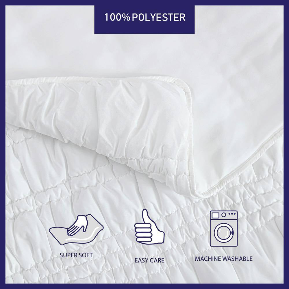 Scrunch Stripe 2-Piece White Microfiber Twin Quilt Set