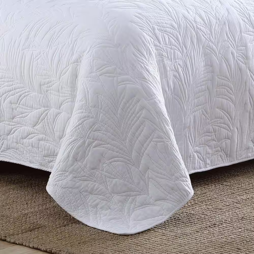 Solid Costa Sera Stitch 1-Piece White Solid Cotton Twin Quilt