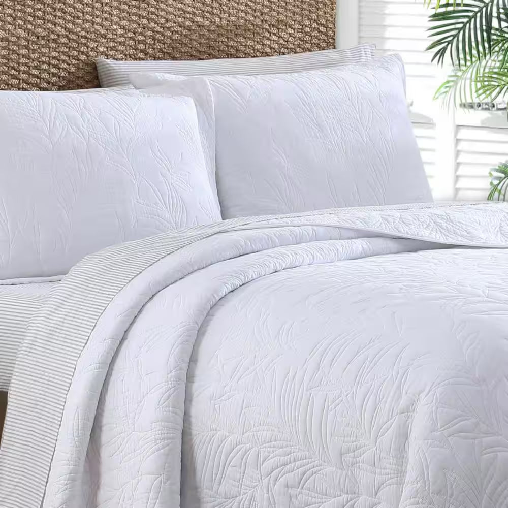 Solid Costa Sera Stitch 1-Piece White Solid Cotton Twin Quilt