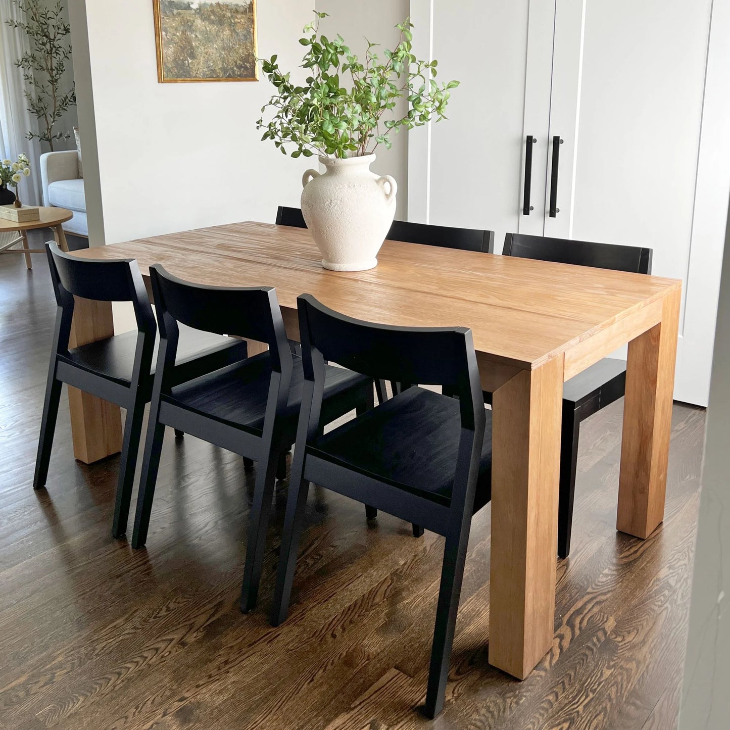 72" Modern Dining Table for 6, Solid Wood Rectangular Dining Table for Kitchen/Dining Room, Pecan Wirebrush