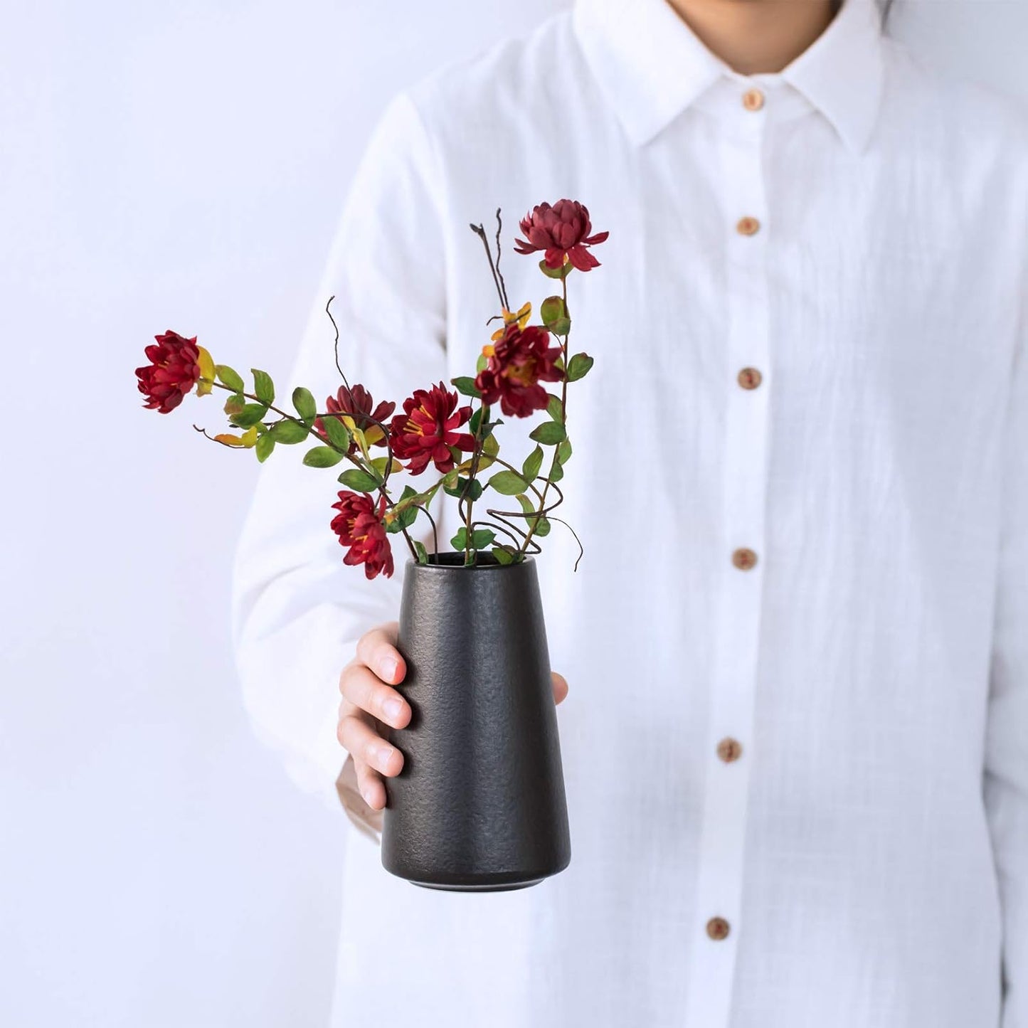 Matte Black Vase - Black Flower Vase, 6" Small Simple Modern Ceramic Vases for Flower/Pampas Grass, Minimalist Farmhouse Boho Vase for Centerpieces, Home Decor, Bathroom Decor