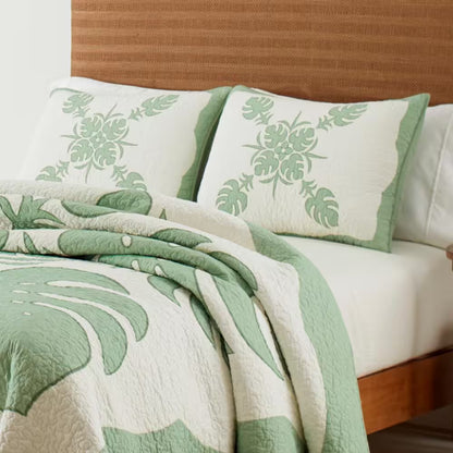 Molokai 1-Piece Green Floral Cotton Full/Queen Cotton Quilt