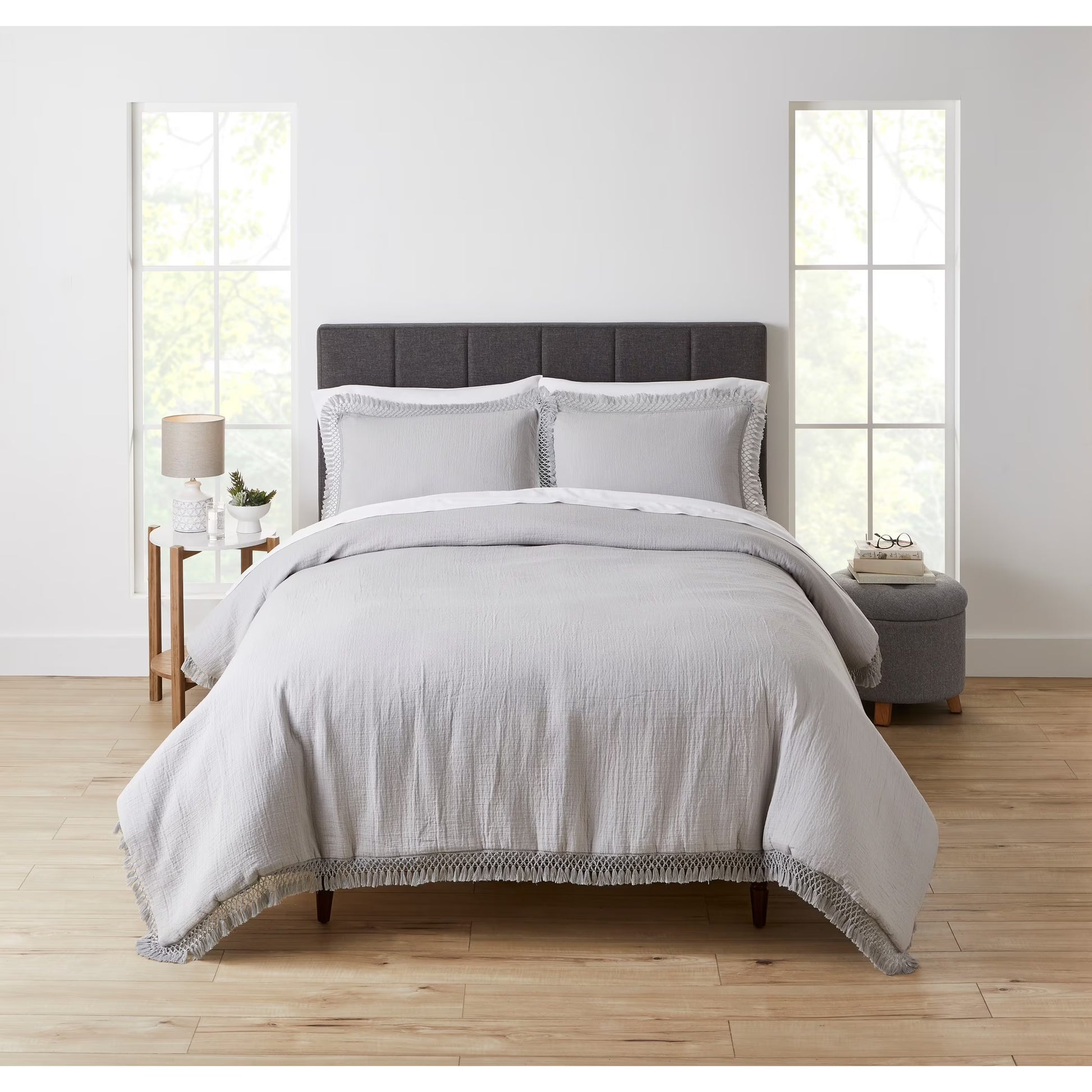 Solid Color Soft Silver Textured Matelassé Full/Queen Duvet Cover Set, No Fill