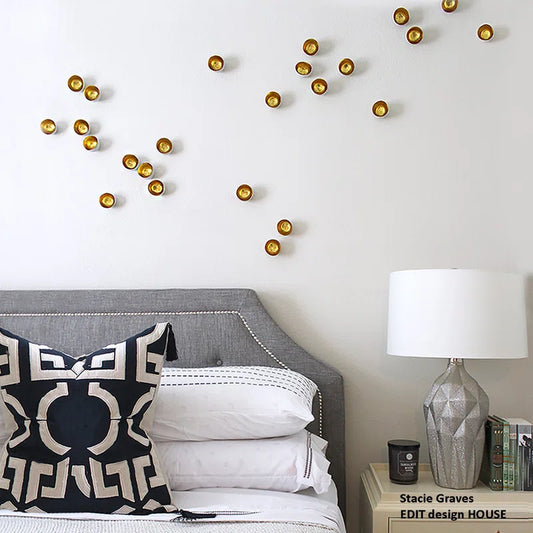 Modern Abstract Wall Decor on Resin